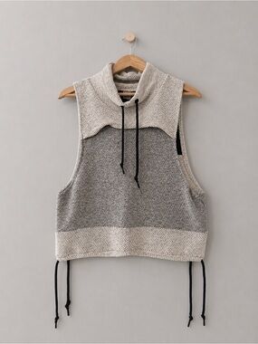 Te Verde Knit Sleeveless Hoodie Sweater Vest Gray Cream Drawstring Women M